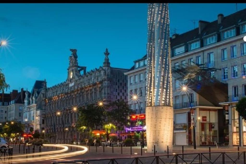 Fadil Valenciennes Exterior foto